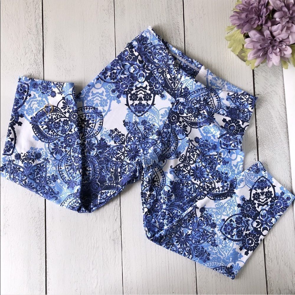 Blue & White Paisley Gym Capri Leggings UK SZ XS